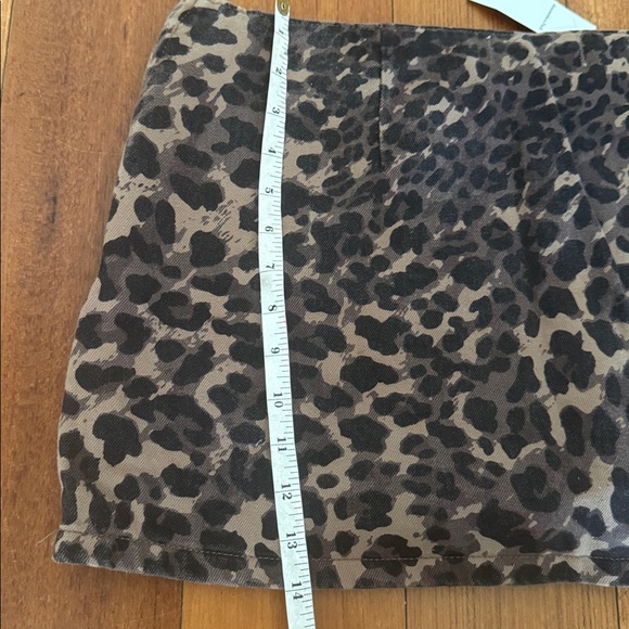 Abercrombie & Fitch Mid Rise Denim Mini Skort NWT - Picture 6 of 10